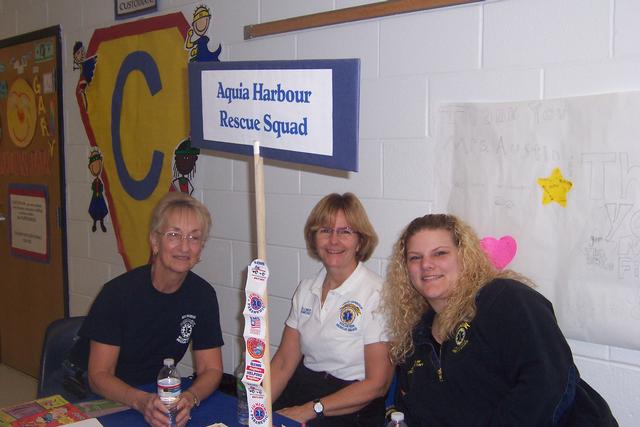 Janet, Jayne, and Angela at the Health /air Jan 2010